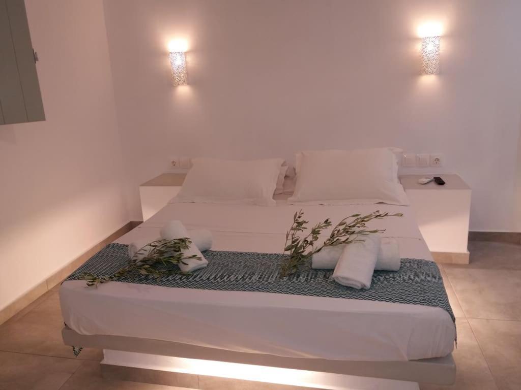 Fira Tranquil Rooms Exteriör bild